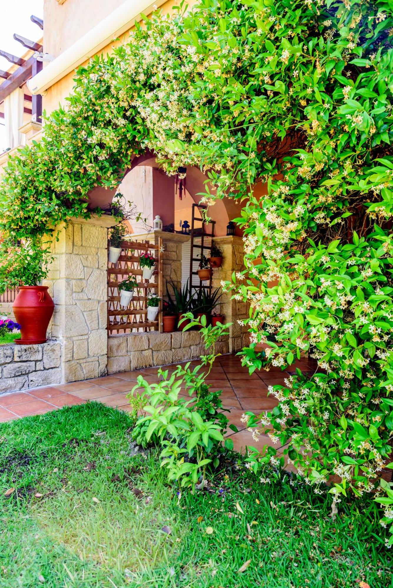 La Luna House Pefkochori Exterior foto